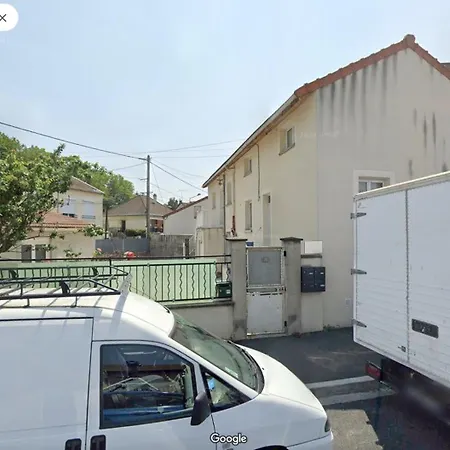 Agreable Maison Avec Parking Gratuit Sur Place.-2