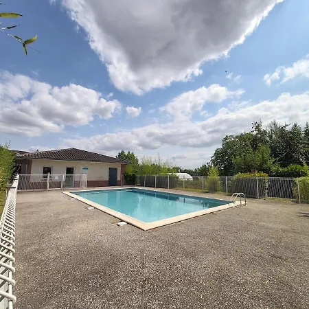 Le Sporting Land - avec entrée autonome, parking privé&sa piscine ! --2