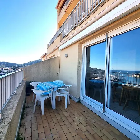 Studio cabine à Port-Vendres avec terrasse et vue sur le port - FR-1-309-256-2