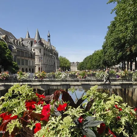 Apartment, Quimper-3