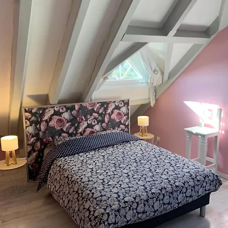 Au Petit Bonheur-2