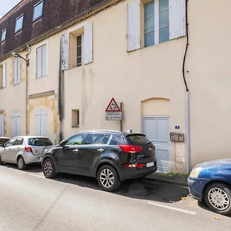 Le Vin Quatre - Studio proche Dordogne et parking privatif-3