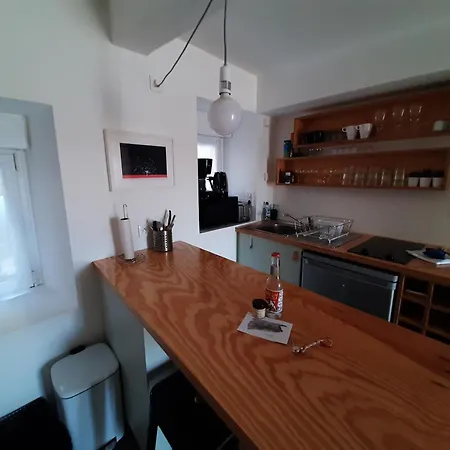 La Cabine-3