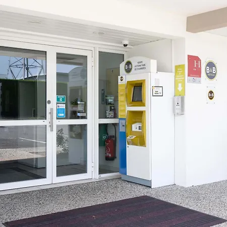 B&B HOTEL Pau Lescar-2