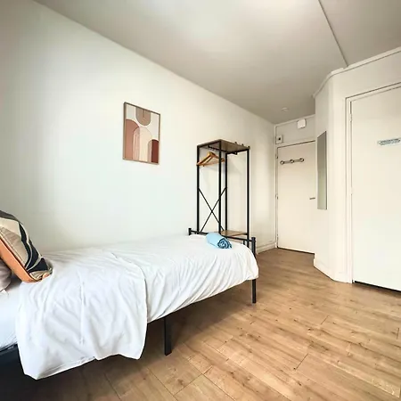 L'Escale Appartements et Suites en bord de Mer-3