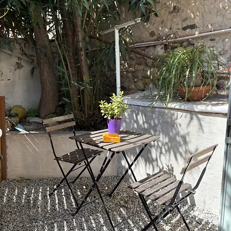 Petite Maison Chaleureuse En Quasi Centre-3