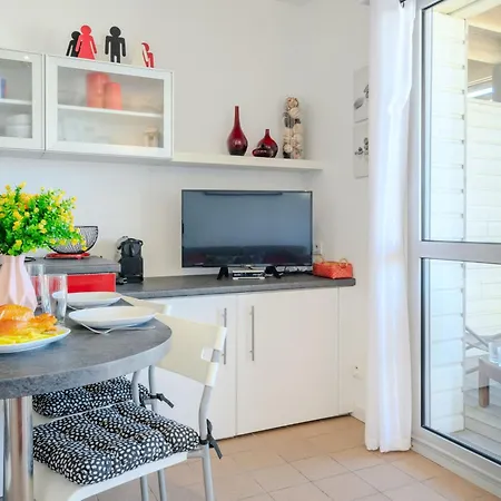 Studio Horizon-1 By Interhome-3