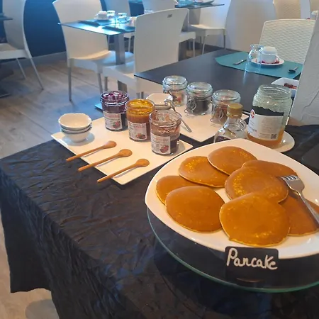 Hotel le Foron-2