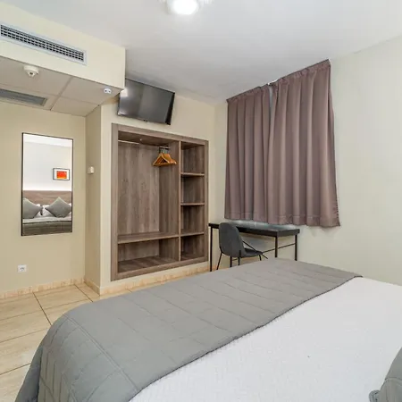 Hotel Montmar-3