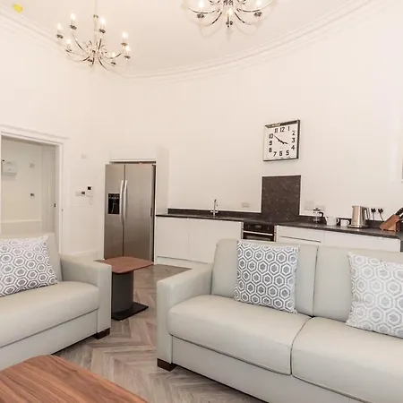 The Buckingham Suite-2
