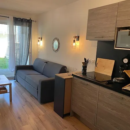 Appartement 200m de l'océan avec piscine extérieure-2