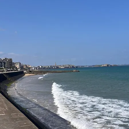Emeraude, pleine vue de mer-2