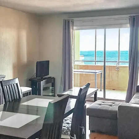 Lovely Apartment In Canet En Roussillon-2