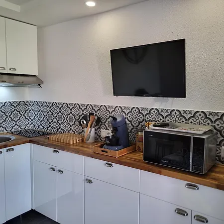 Appartement Résidence Le Miroir de la Mer - Vue Mer De 20m2 à Saint Aygulf-3
