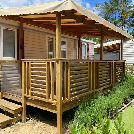 CAMPING 4 Etoiles , MER A 500 M , PISCINE LAGON, MHOME 7 PERSONNES, 3 CHAMBRES, 36 METRES CARRES !-2