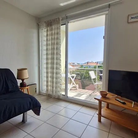 Royan - APPARTEMENT VUE MER - à SEULEMENT 300m PLAGE et COMMERCES-2