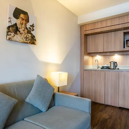 Residhome Roissy Park-2