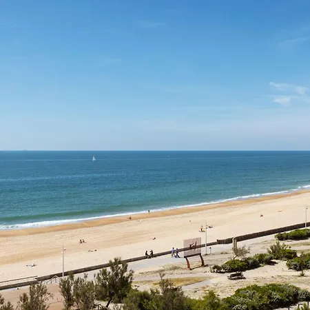Vue superbe sur l’océan, la plage à vos pieds !-3
