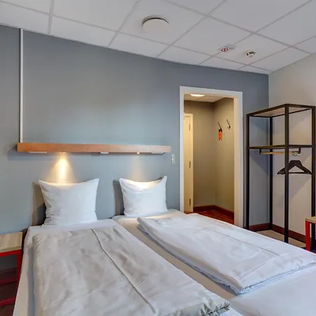 Meininger Hotel Copenhagen-2