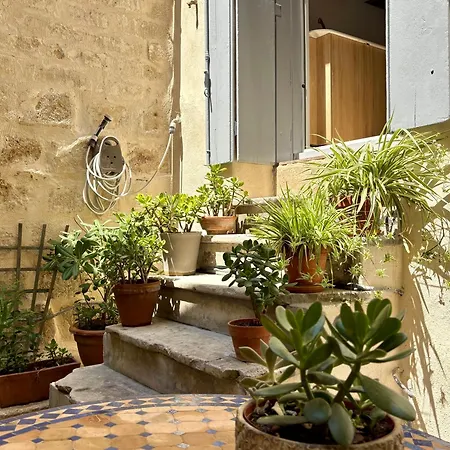 Home Chic Home - Les Suites De La Comedie-3