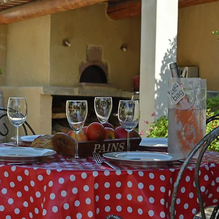 Farmhouse In Carpentras With Pool-2