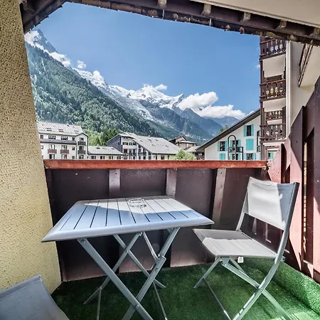 Eden Studios Chamonix Centre-3