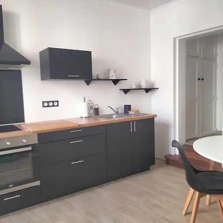 Au coeur de Brantôme : superbe appartement-3
