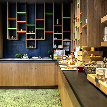 ibis Styles Moulins Centre-2