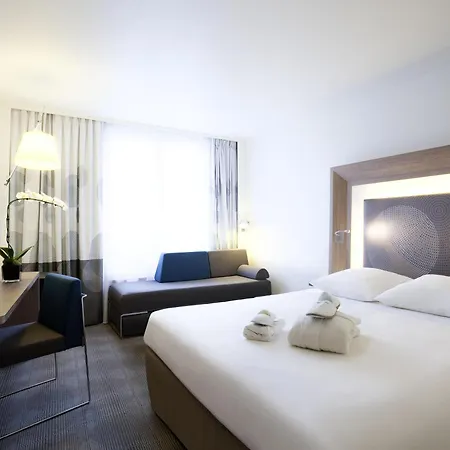 Novotel Basel City-3