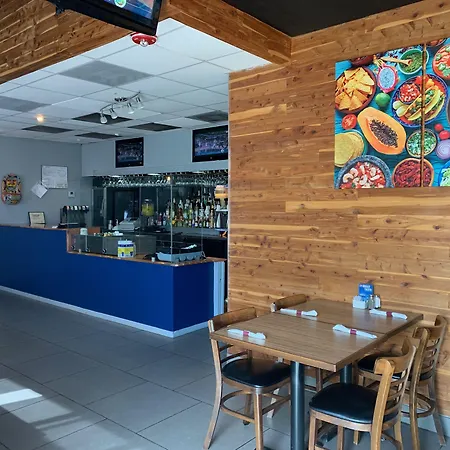 Days Inn By Wyndham Fort Lauderdale-Oakland Park Airport N-3