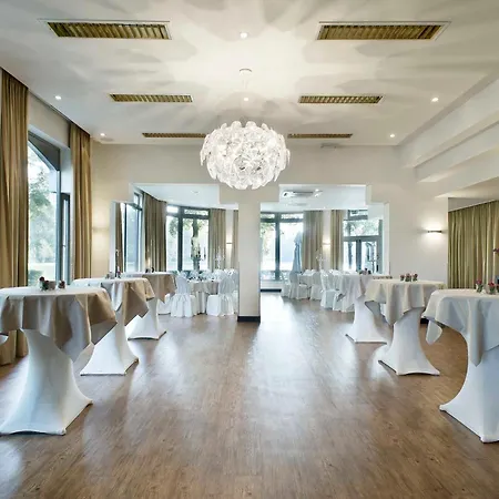 M Hotel-2