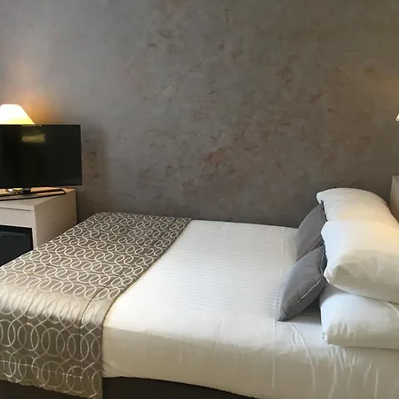 Best Western Plus Hotel Carlton Annecy-2