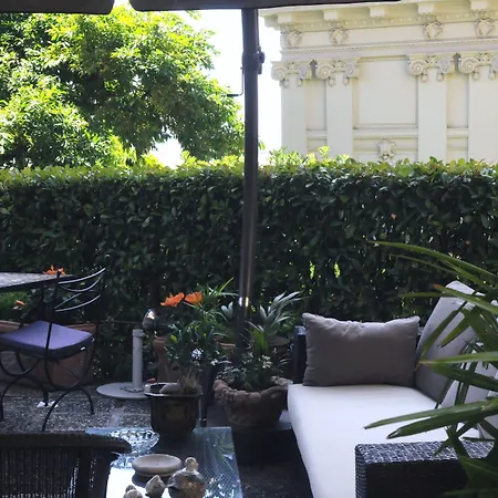 Hôtel Petit Palais-3