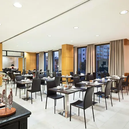 Best Western Premier CMC Girona-3