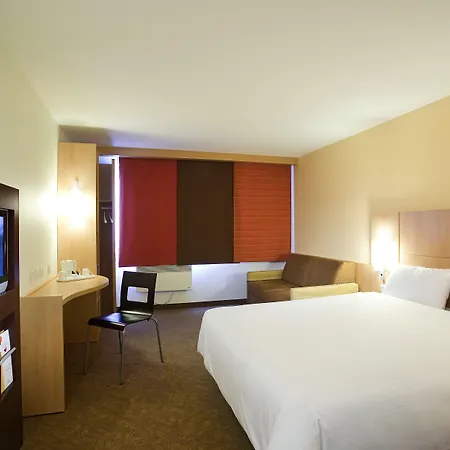 Ibis Hotel Dublin-3