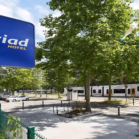 Kyriad Grenoble Centre-2