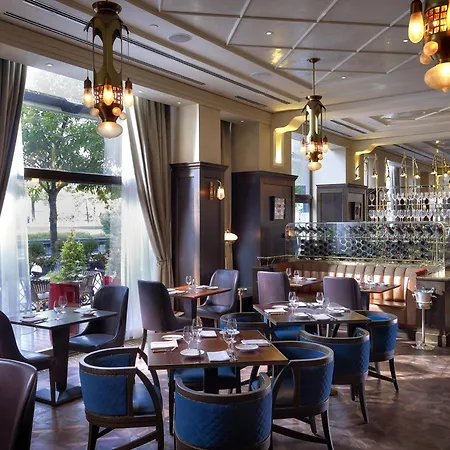 Four Seasons Hotel Gresham Palace Budapest-3