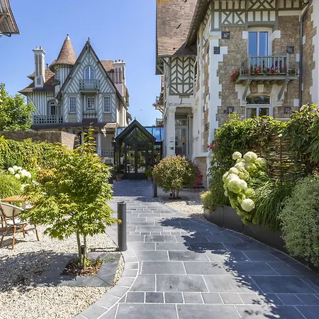 Villa Augeval Hôtel de charme&Spa-2