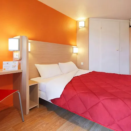 Premiere Classe Paris Ouest - Nanterre - La Defense-2