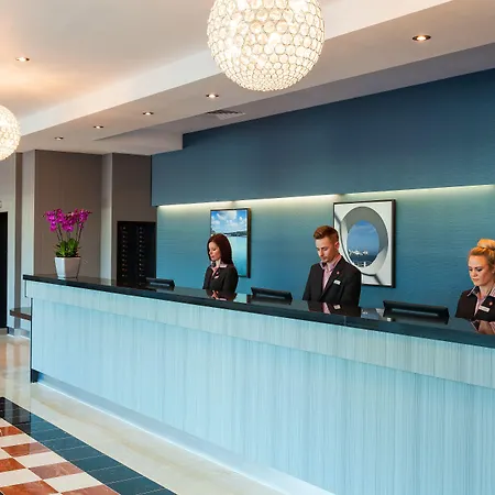 Leonardo Hotel Plymouth-3