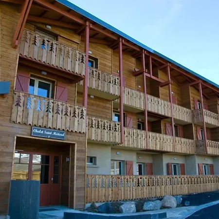 Lagrange Vacances Les Chalets de l'Adet-2