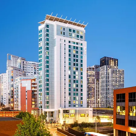Radisson Blu Hotel, Cardiff-3