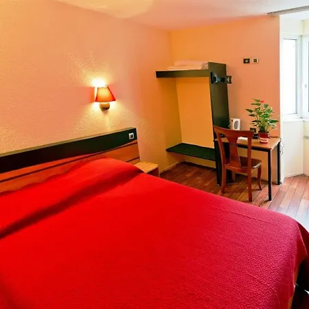 Hotel Joinville Hippodrome-3