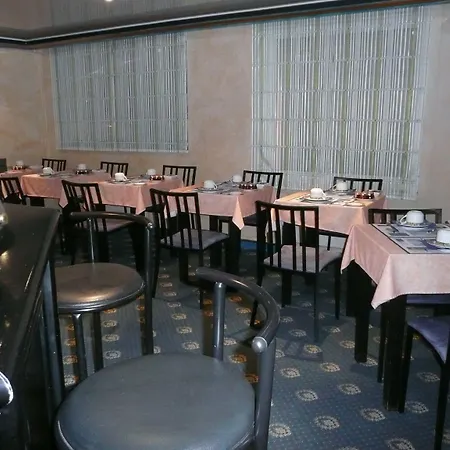 Hotel De Clisson Saint Brieuc-3