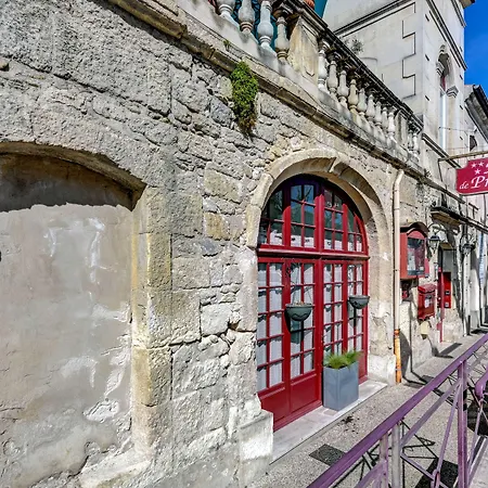 Hotel Des Artistes-3