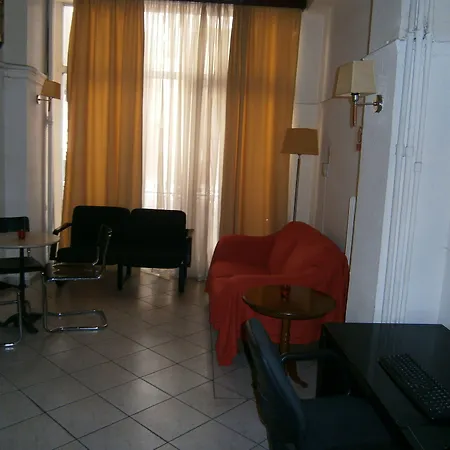 Sparta Team Hotel-2