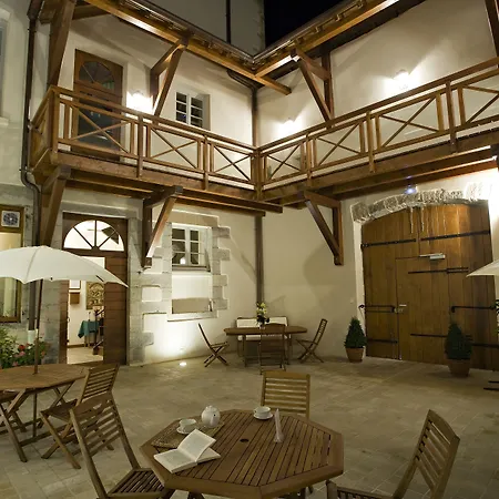 Appart Hotel Charles Sander-3