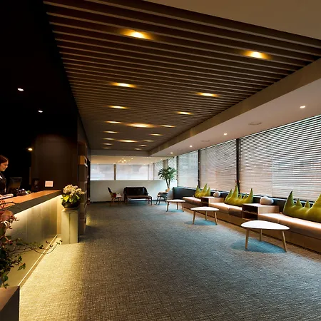 Metro Hotel Myeongdong-2