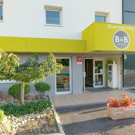 B&B HOTEL Saint-Etienne Monthieu-3