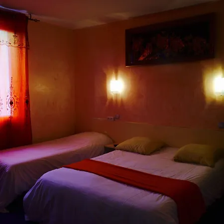 Family Hotel-2